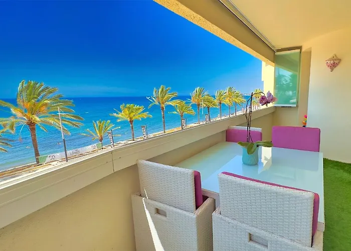 Ed. Larycorte 2D. Exclusive Sea Front Apartment In Marbella Center.